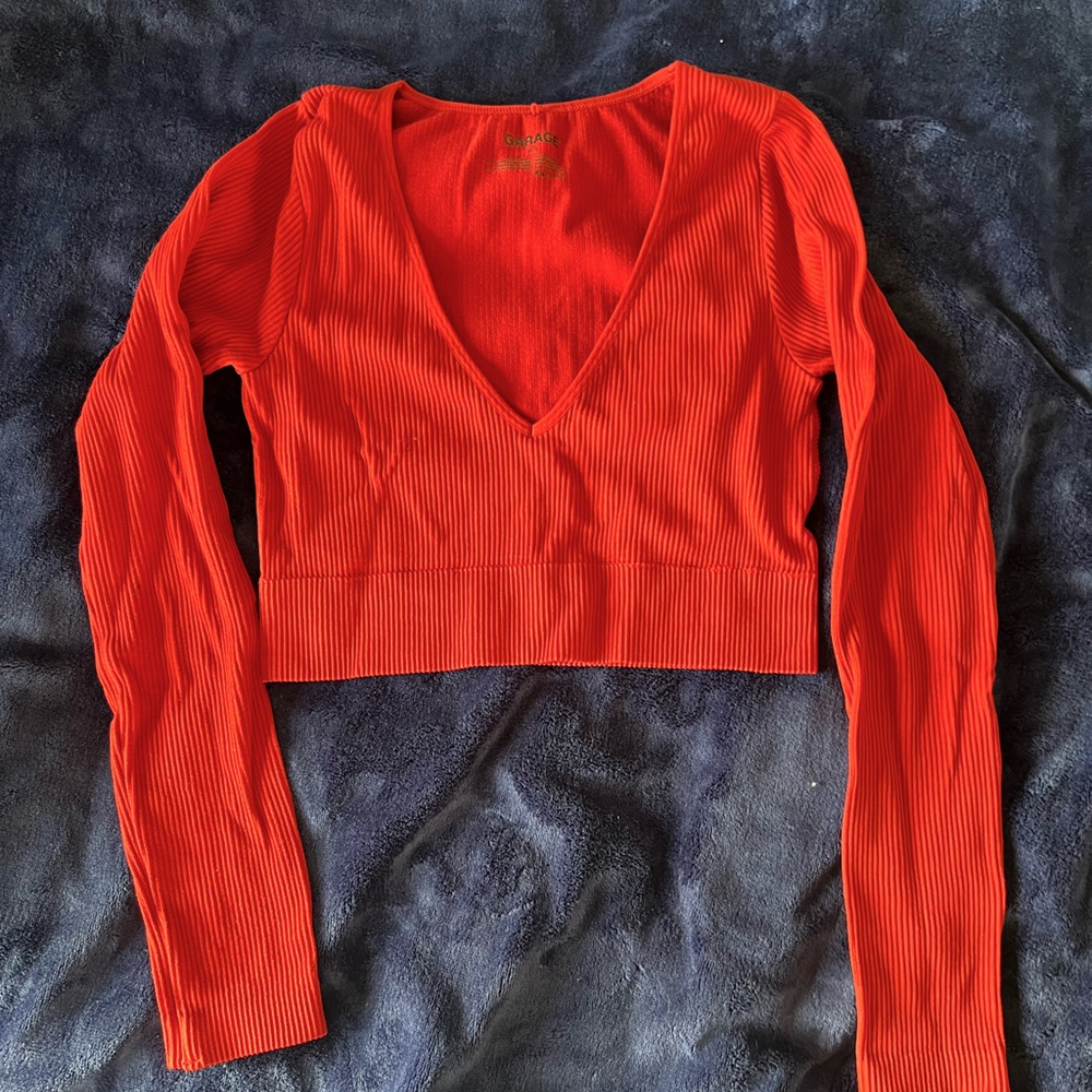 garage stella long sleeve top in red